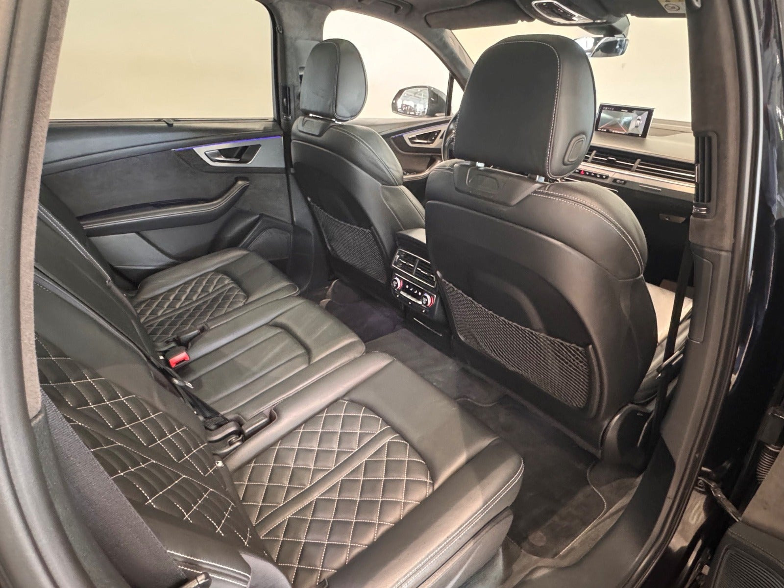Sort Audi SQ7 fra 2017
