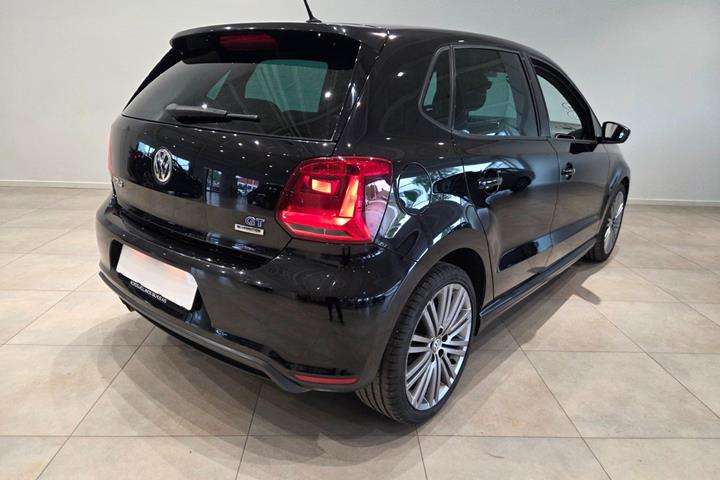 Sort VW Polo fra 2016