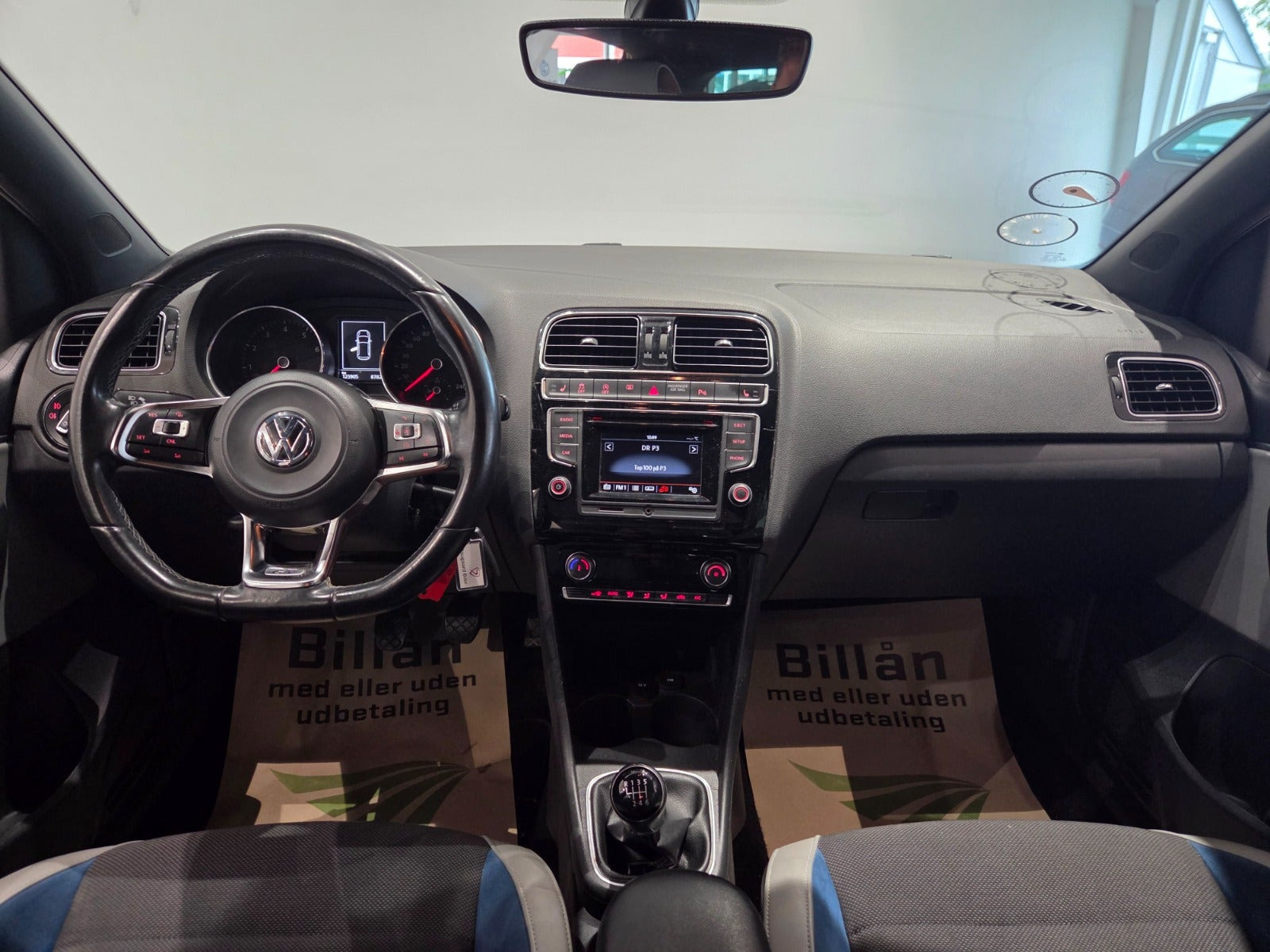 Sort VW Polo fra 2016