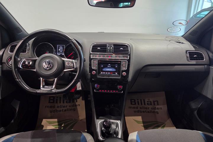 Sort VW Polo fra 2016