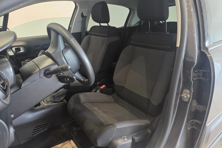 Grå Citroën C3 fra 2021