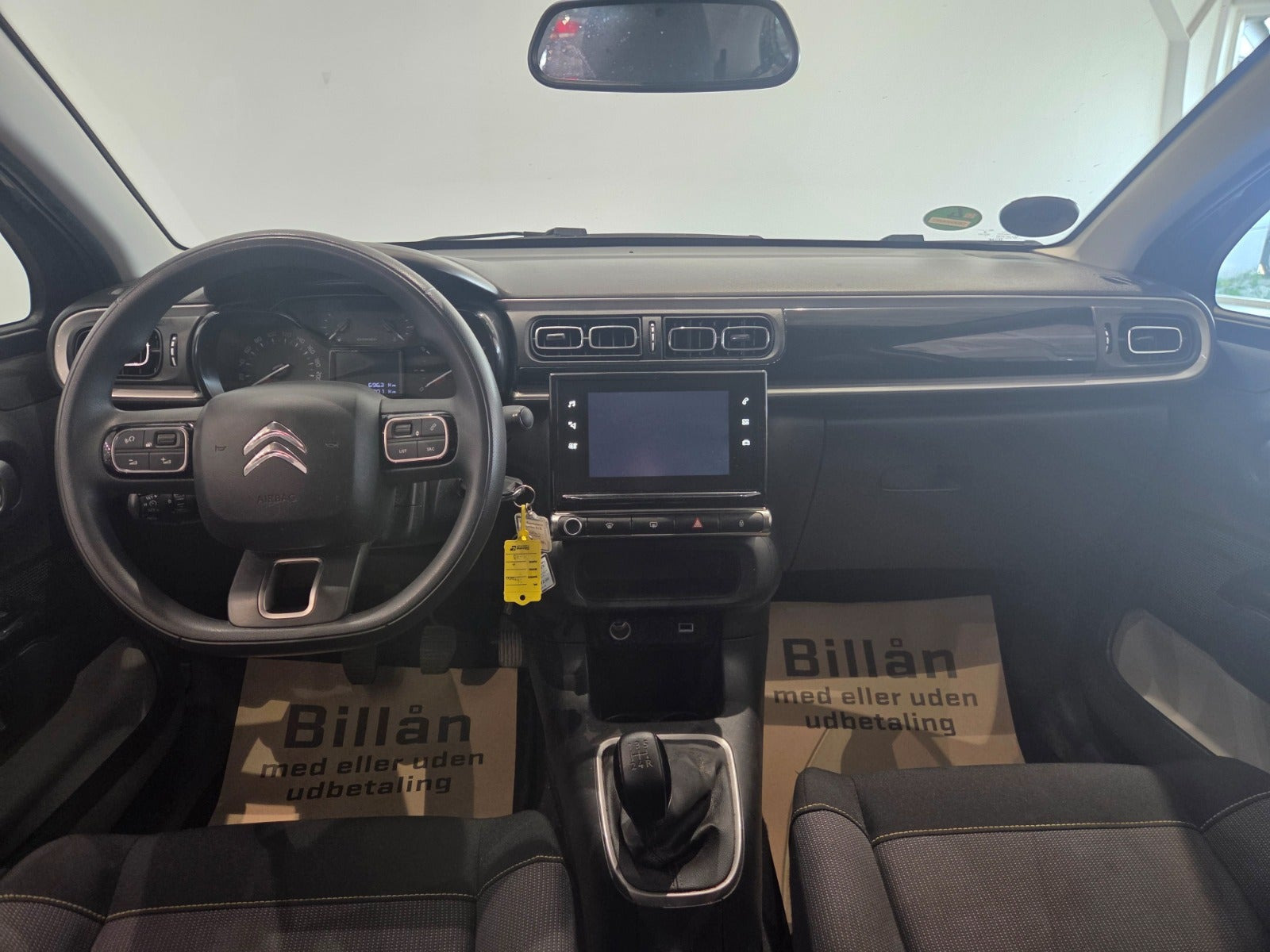 Grå Citroën C3 fra 2021