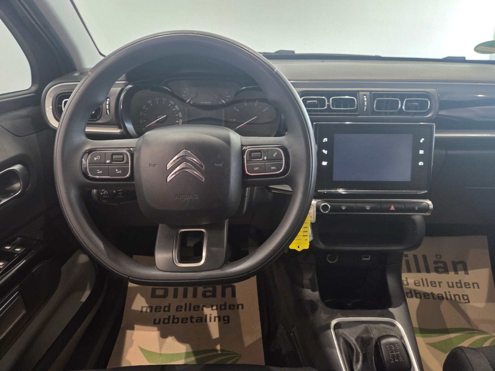 Grå Citroën C3 fra 2021