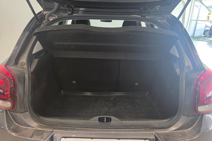 Grå Citroën C3 fra 2021