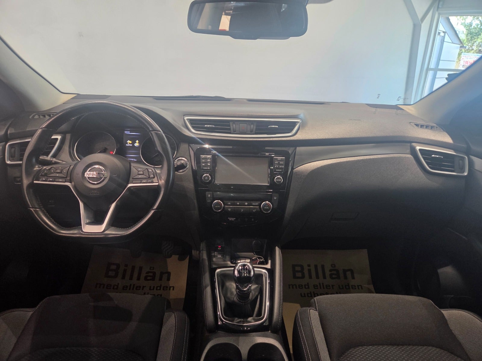 Sort Nissan Qashqai fra 2018