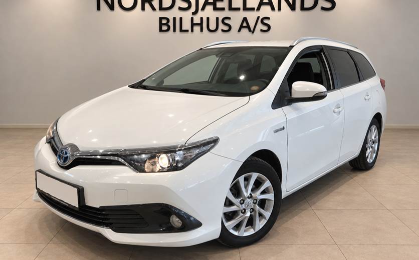Toyota Auris 1,8 Hybrid H2 Comfort Touring Sports CVT
