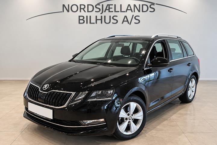 Sort Skoda Octavia fra 2018