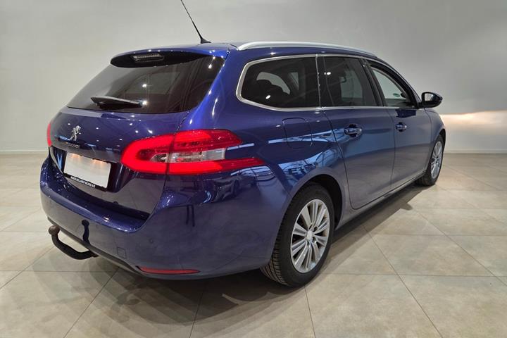 undefined Peugeot 308 fra 2020