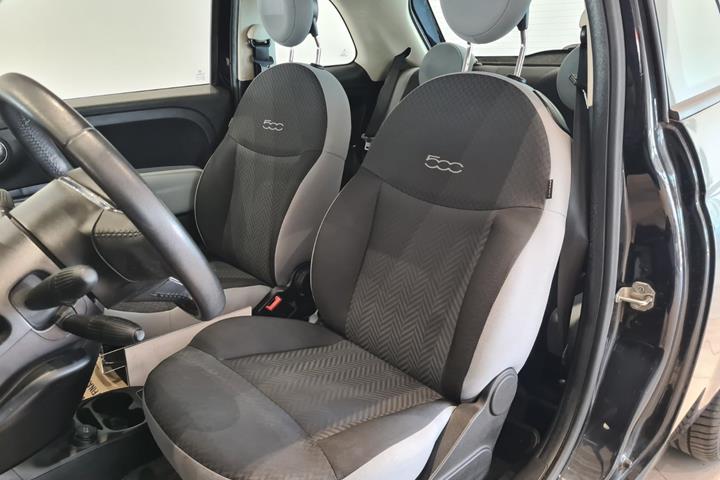 Sort Fiat 500 fra 2018