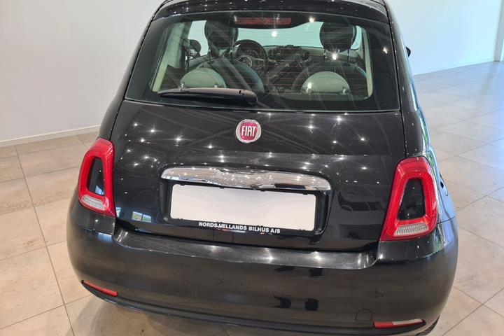 Sort Fiat 500 fra 2018