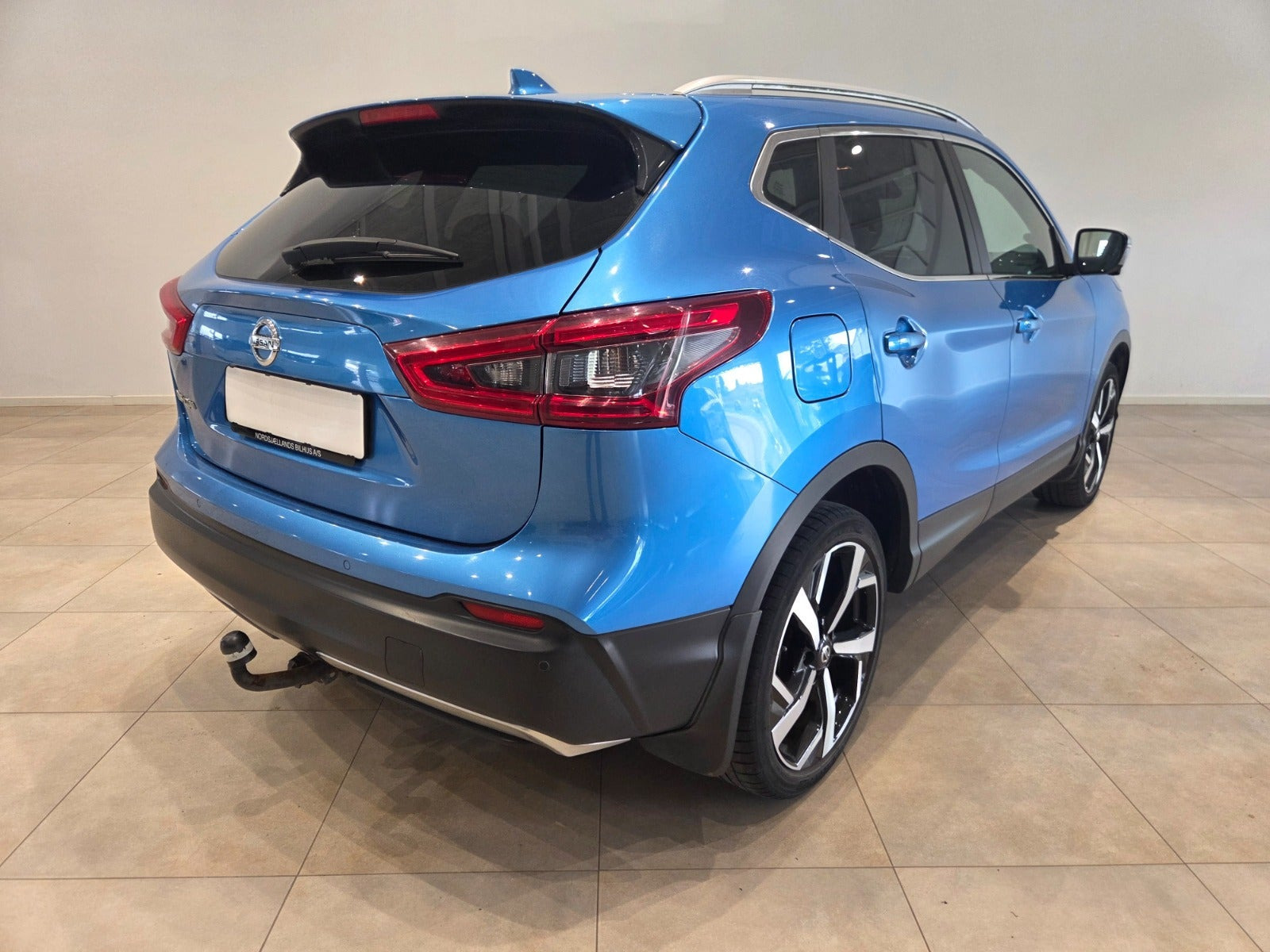 Blå Nissan Qashqai fra 2018