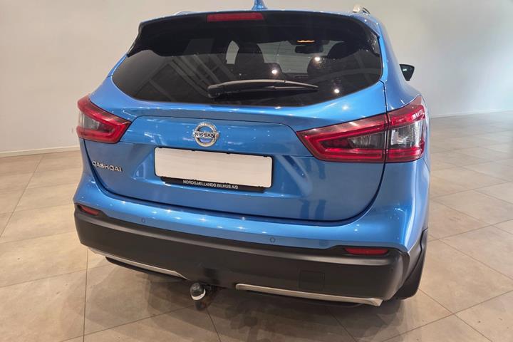 Blå Nissan Qashqai fra 2018