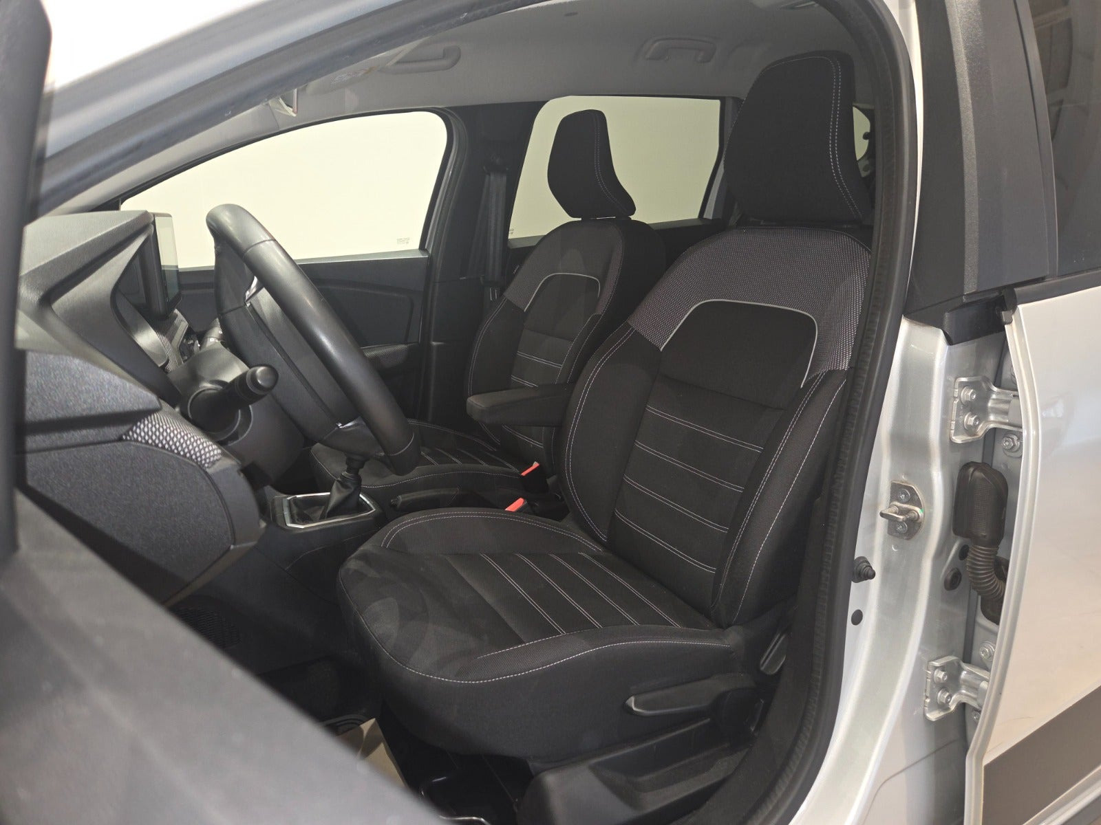 Sølv Dacia Jogger fra 2022
