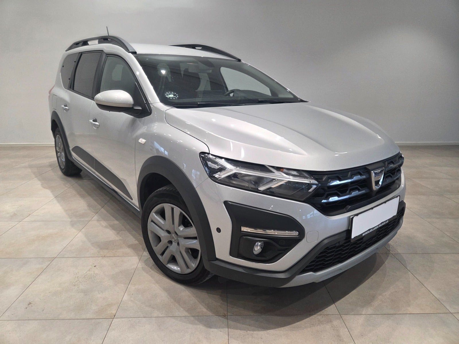 Sølv Dacia Jogger fra 2022