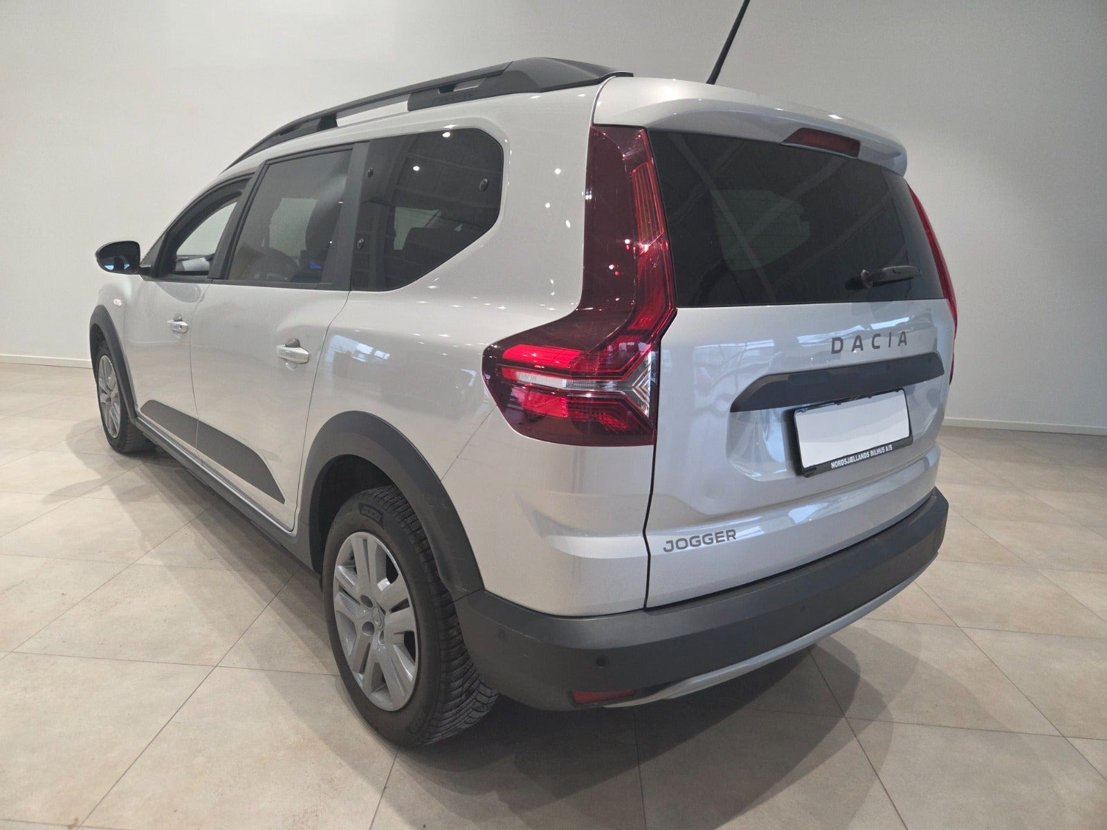 Sølv Dacia Jogger fra 2022