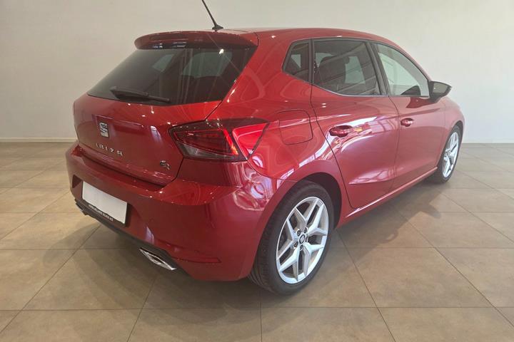 Rød Seat Ibiza fra 2020