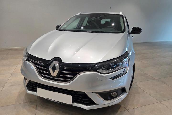 Sølv Renault Megane IV fra 2020