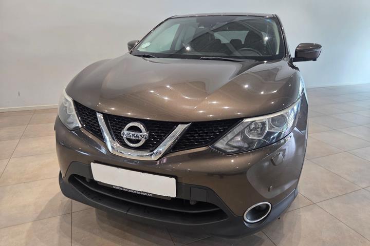 Brun Nissan Qashqai fra 2016