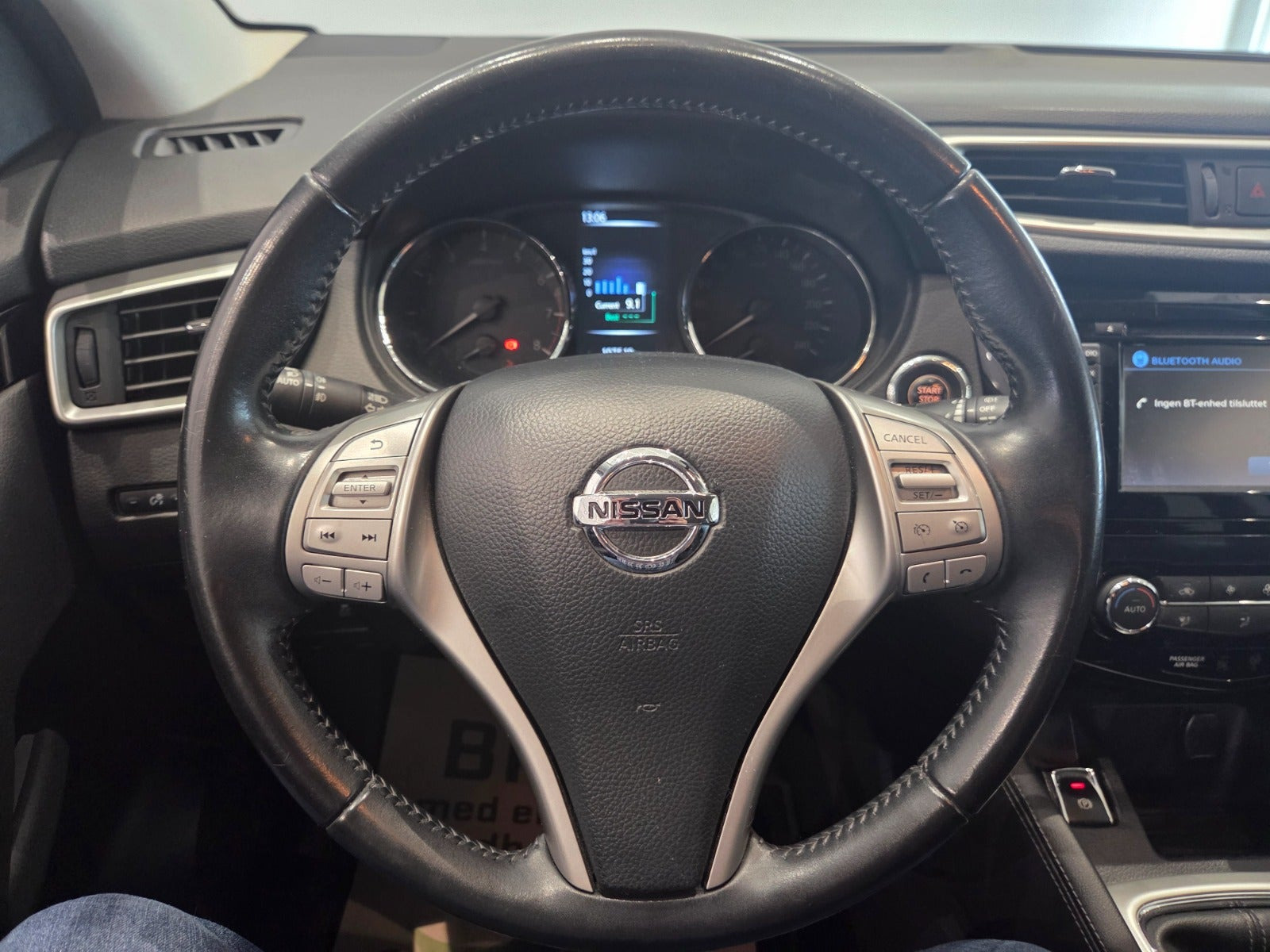 Brun Nissan Qashqai fra 2016