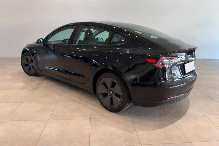 undefined Tesla Model 3 fra 2023
