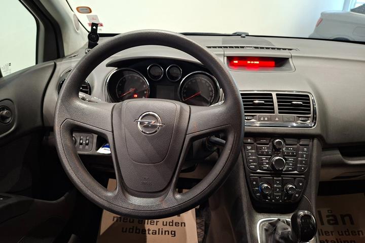 Grå Opel Meriva fra 2014