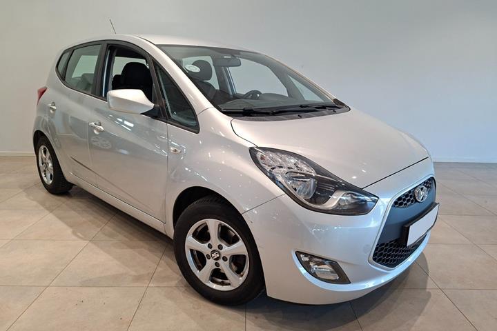 Sølv Hyundai ix20 fra 2016
