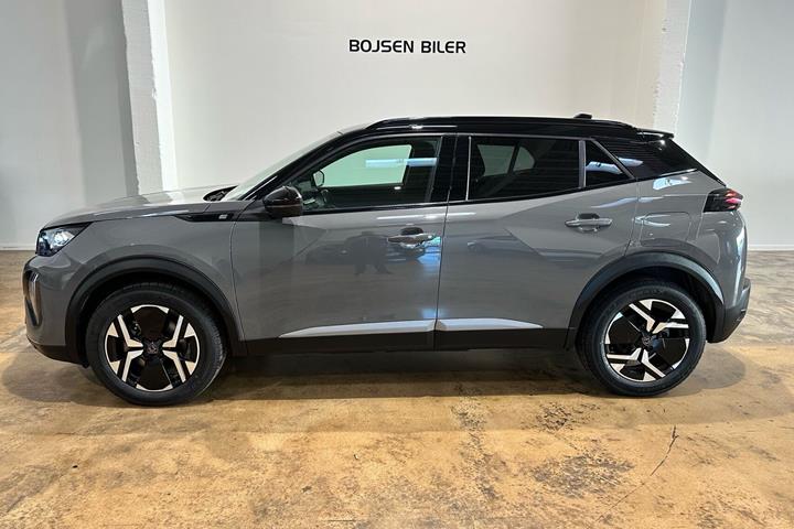 Grå Peugeot e-2008 fra 2024