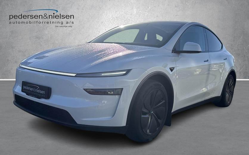 Tesla Model Y EL Long Range AWD 514HK 5d Aut.