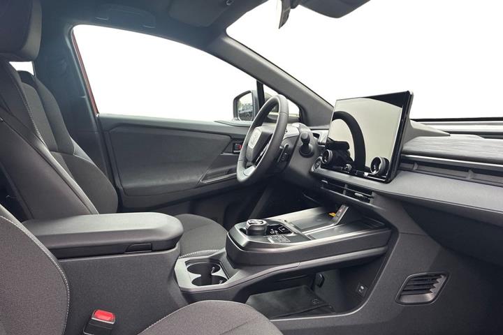 undefined Toyota C-HR+ fra 2026