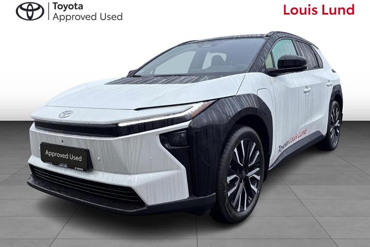 Hvid Toyota BZ4X fra 2026