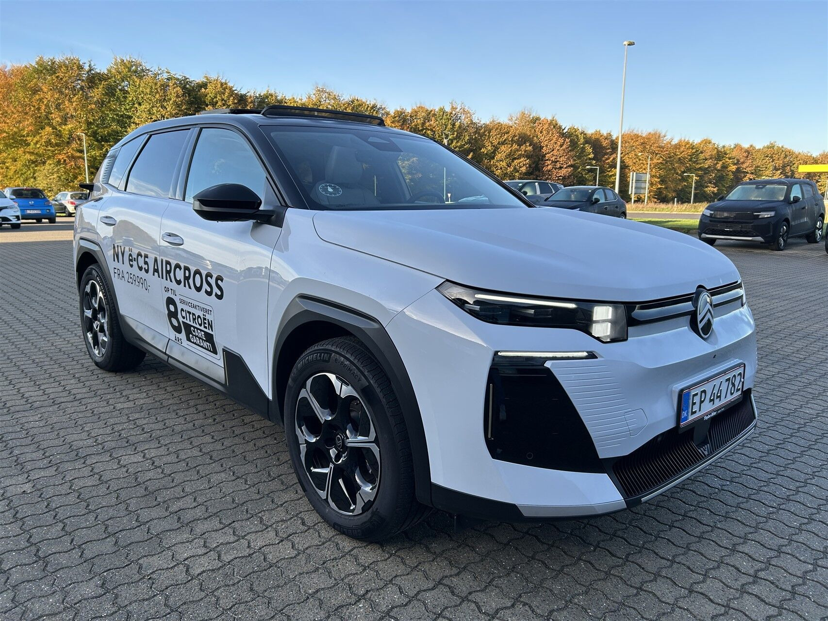 Hvid Citroën ë-C5 Aircross fra 2026