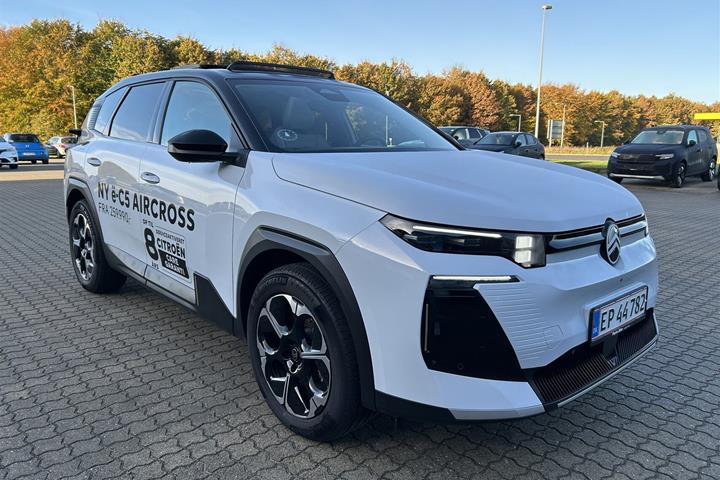 Hvid Citroën ë-C5 Aircross fra 2026