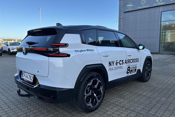 Hvid Citroën ë-C5 Aircross fra 2026