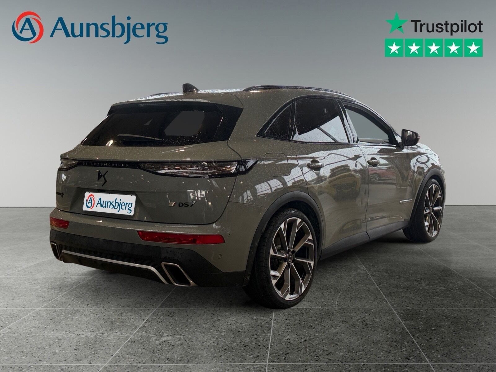 Grå DS DS 7 CrossBack fra 2023
