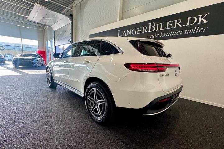 Hvid Mercedes EQC400 fra 2021