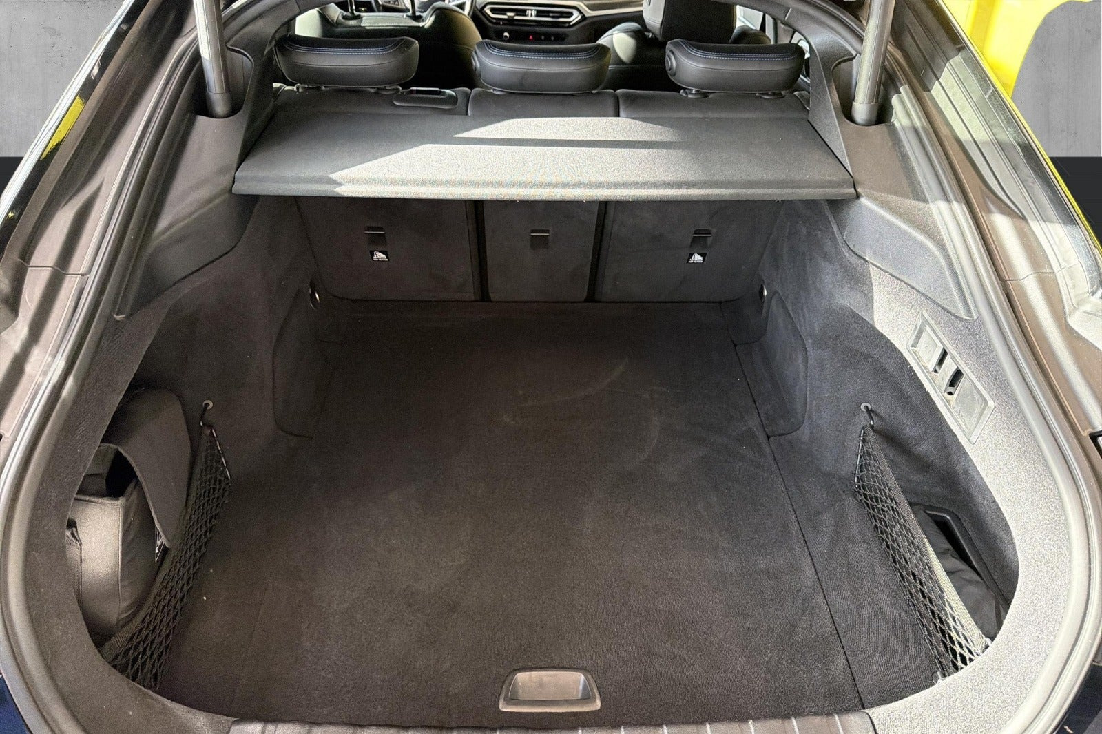 Sort BMW i4 fra 2023