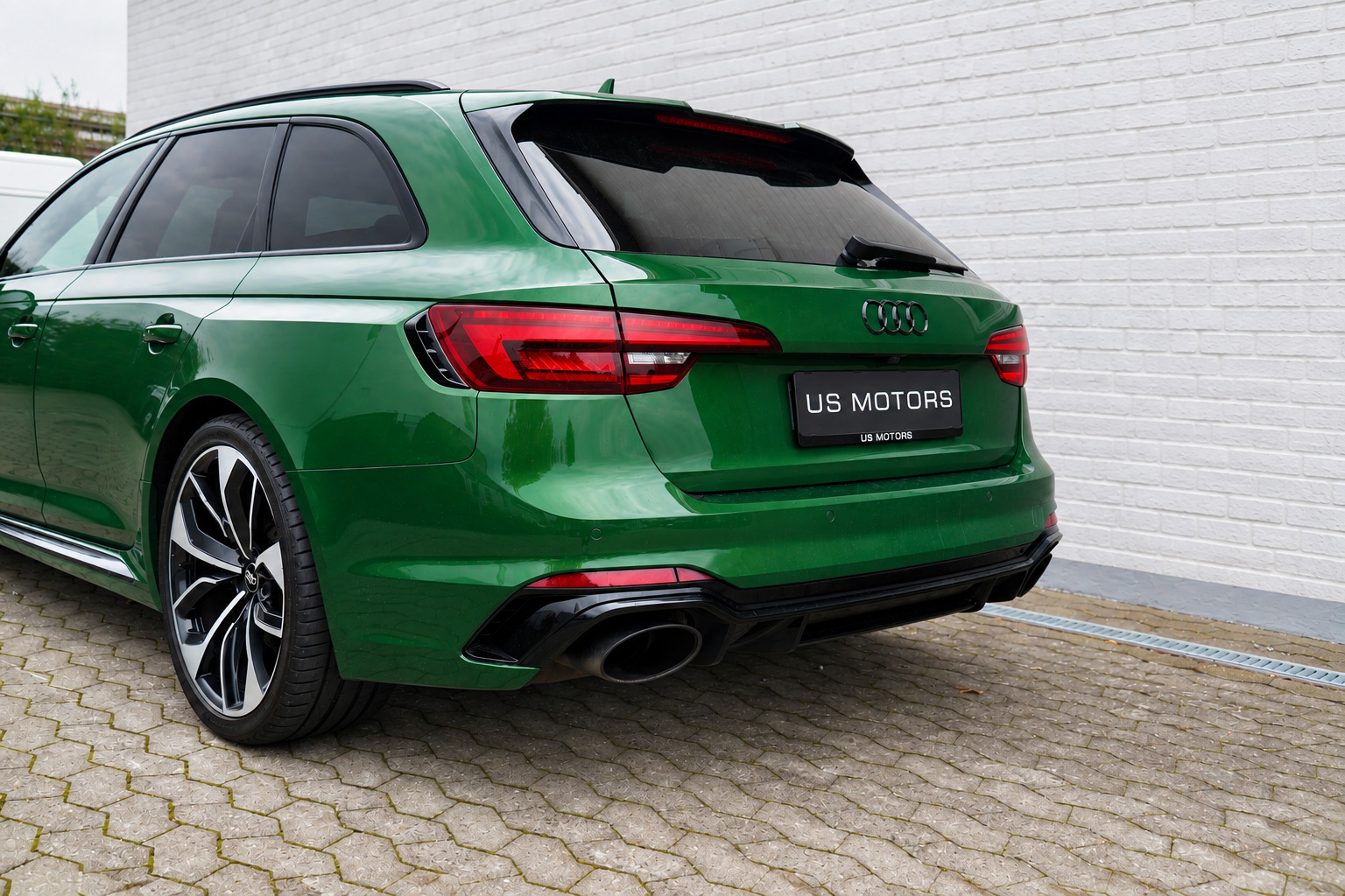 undefined Audi RS4 fra 2018