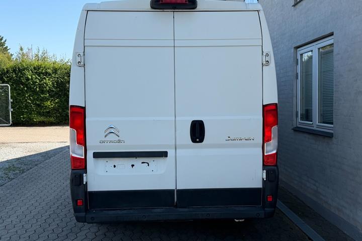 Rød Citroën Jumper 35+ fra 2019