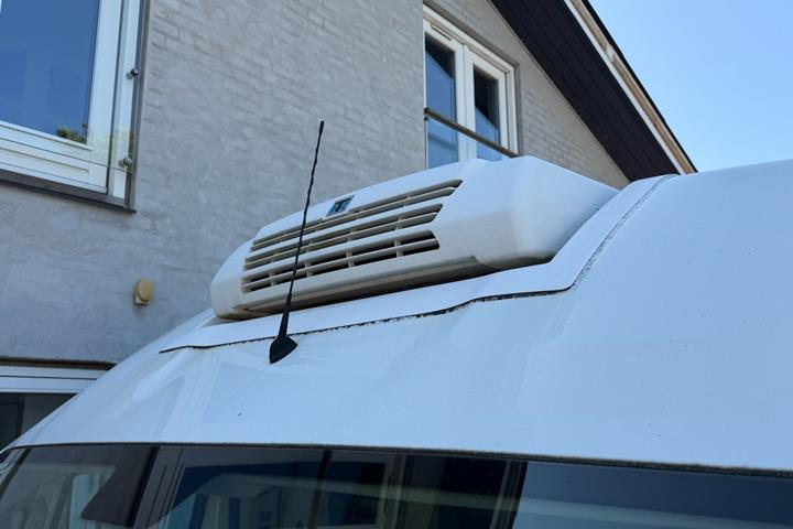 Rød Citroën Jumper 35+ fra 2019