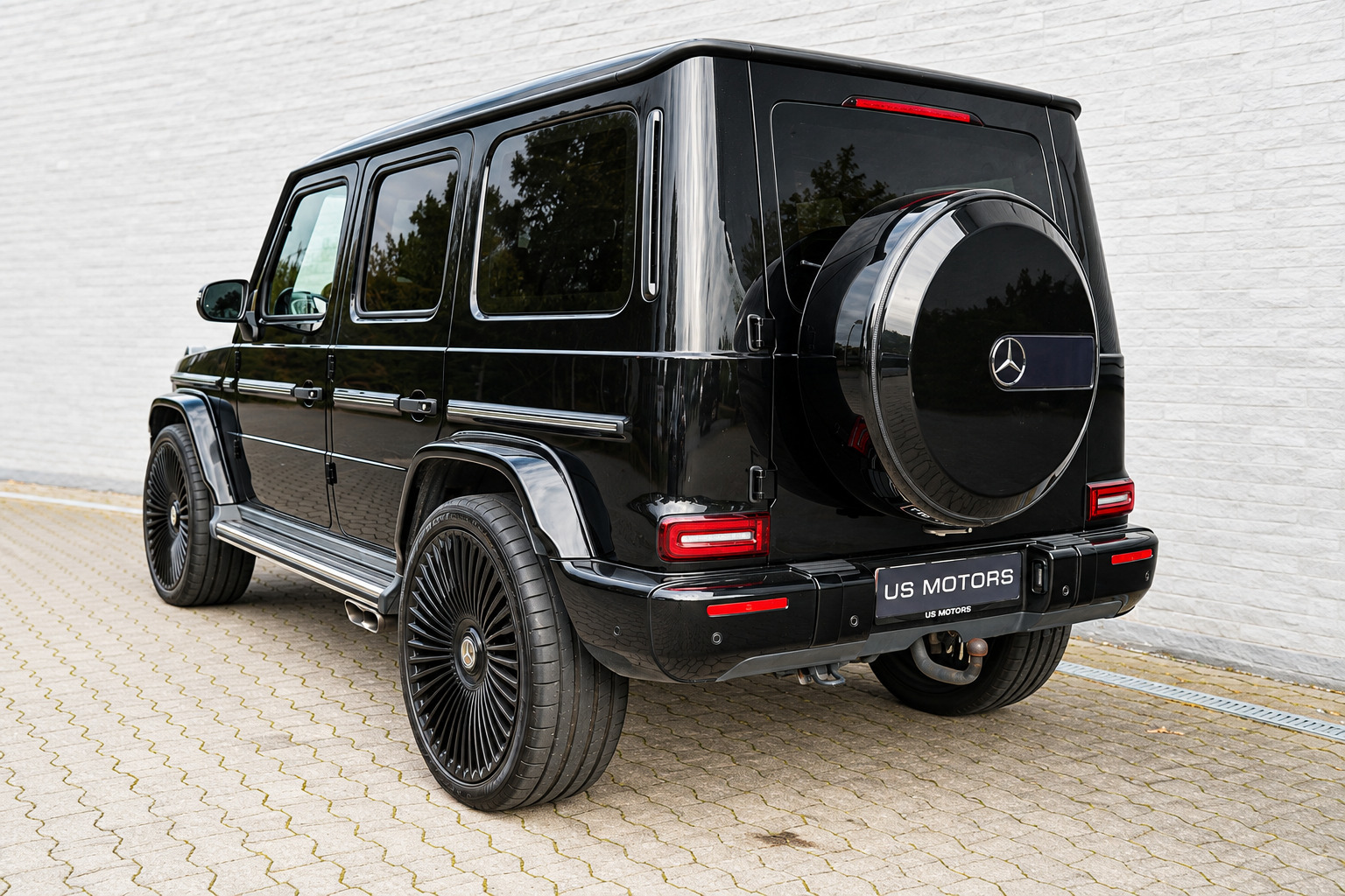 Sort Mercedes G500 fra 2019