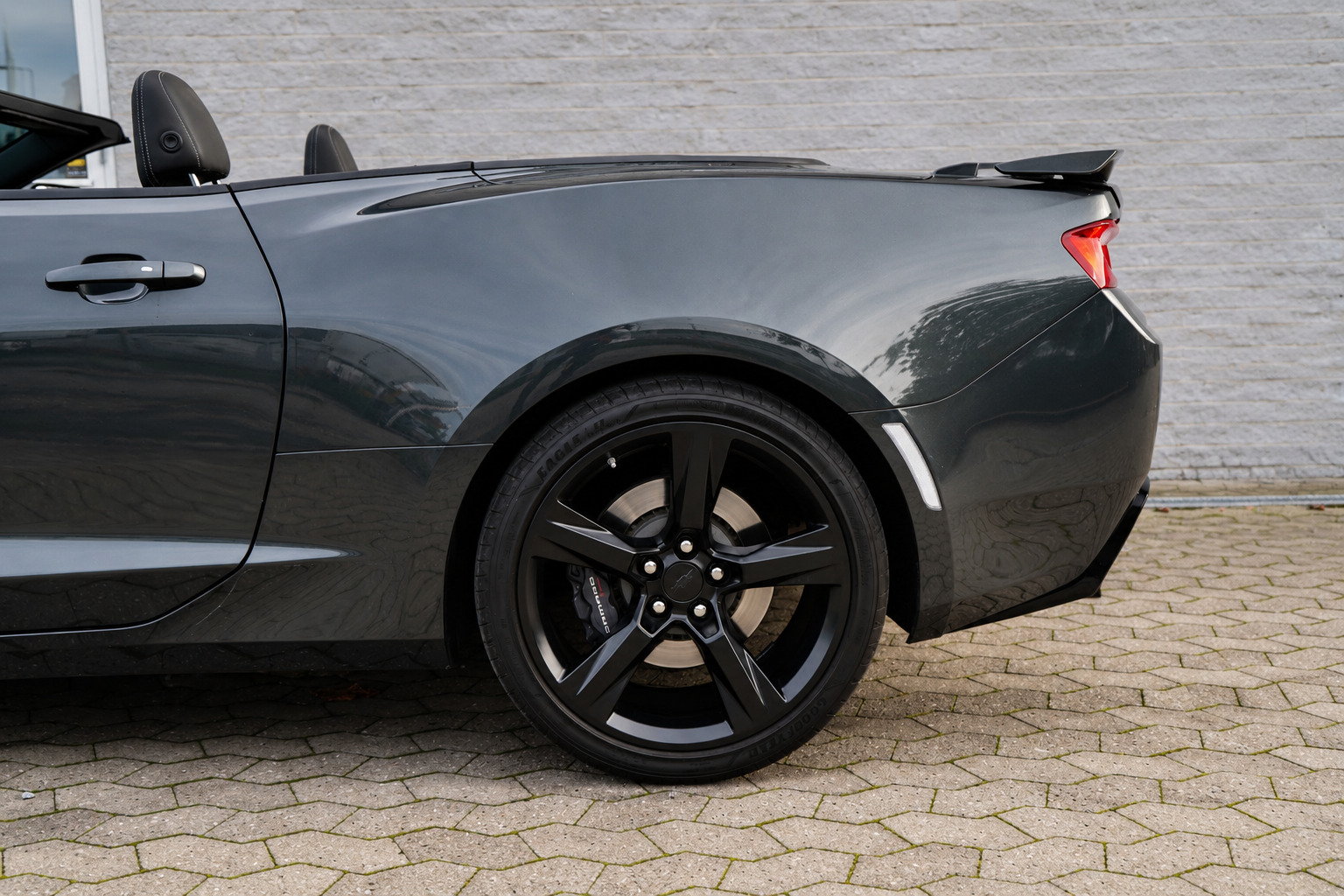 undefined Chevrolet Camaro fra 2018