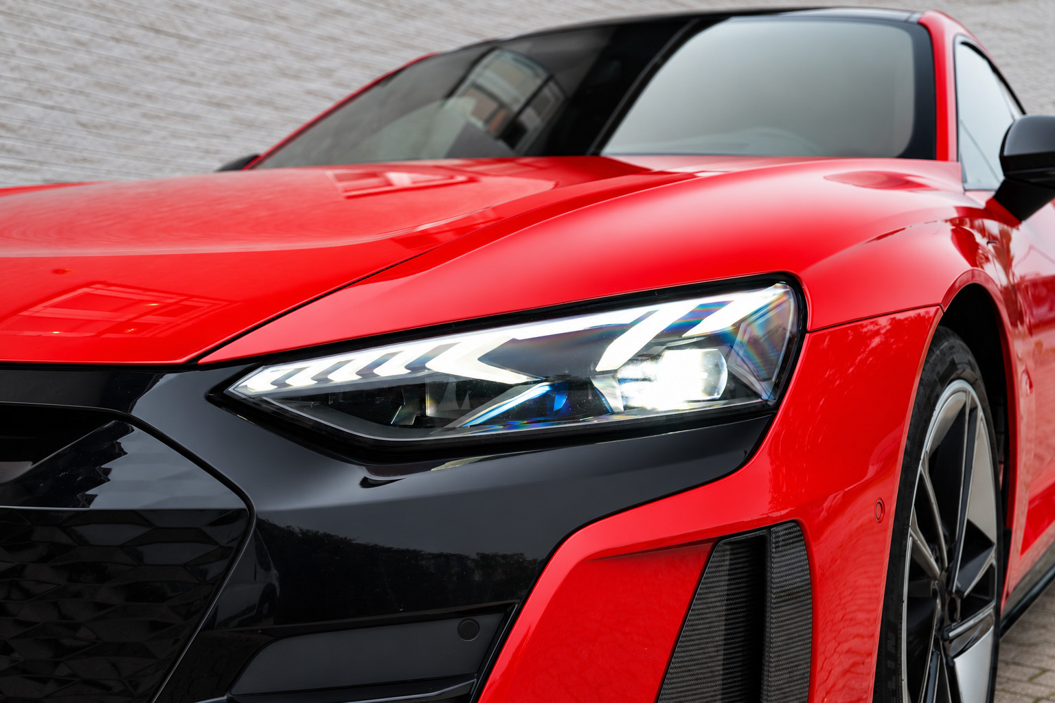Rød Audi RS e-tron GT fra 2021