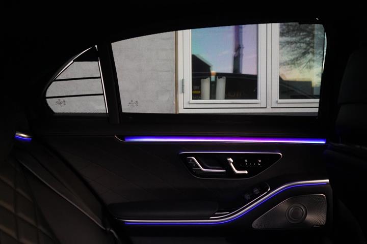 Sort Mercedes S580 e fra 2021
