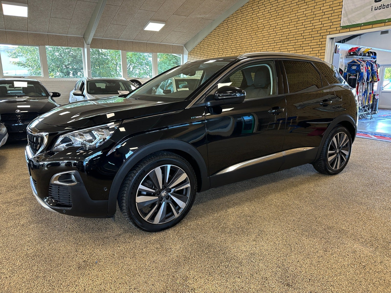 Peugeot 3008 1,6 Hybrid Allure Limited EAT8