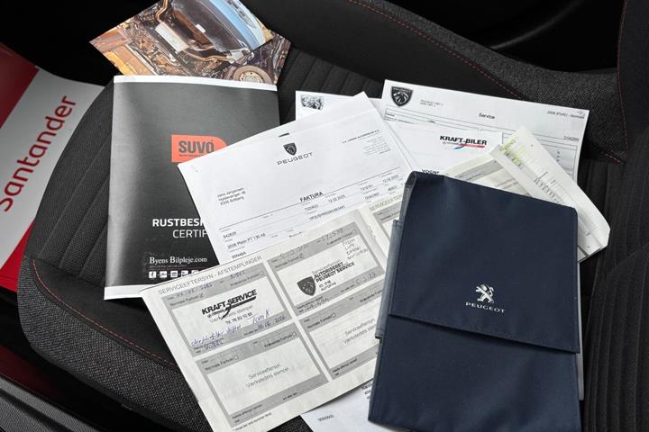 undefined Peugeot 2008 fra 2022