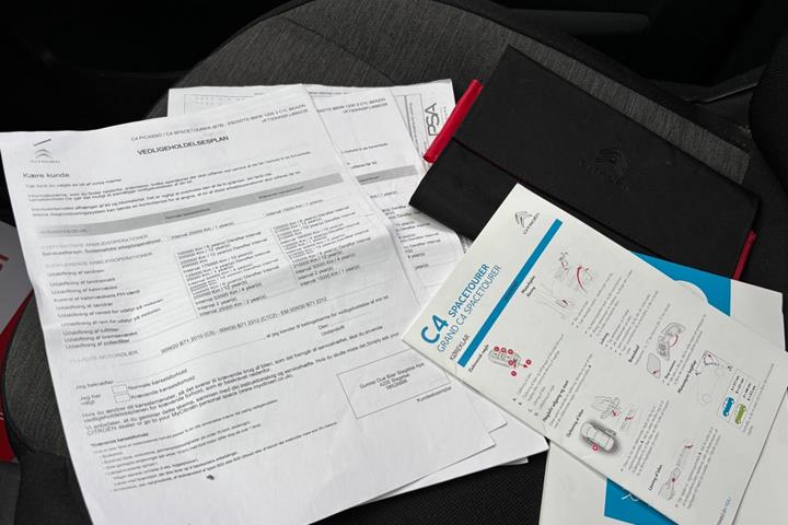 undefined Citroën C4 SpaceTourer fra 2019