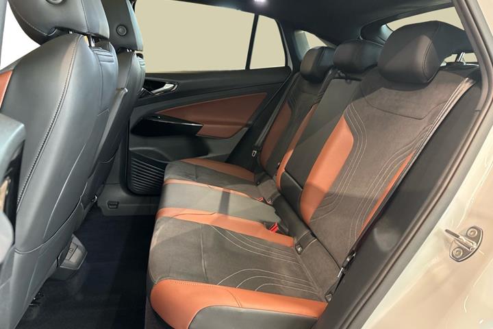 Hvid VW ID.5 fra 2023