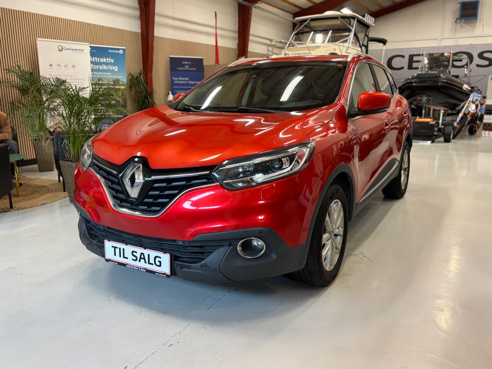 Rød Renault Kadjar fra 2017