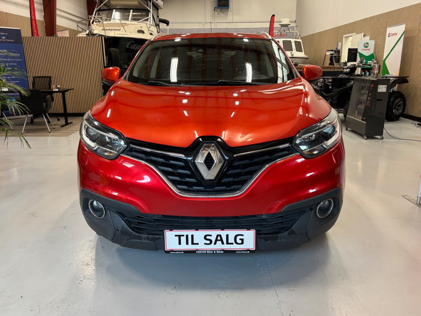 Rød Renault Kadjar fra 2017