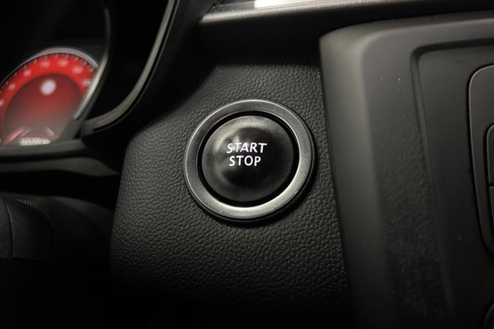 Rød Renault Kadjar fra 2017